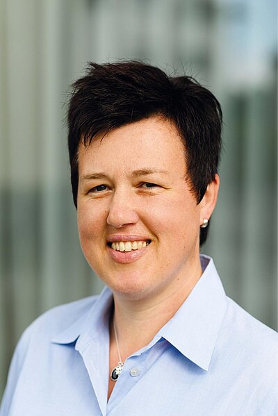 Barbara Knoll